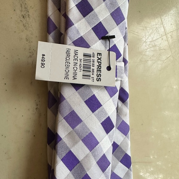 NWT Express men’s tie - Picture 4 of 5